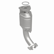Load image into Gallery viewer, MagnaFlow Direct Fit Catalytic Converter 2000 Chevy Tracker 1.6L