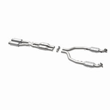 Load image into Gallery viewer, MagnaFlow Direct Fit Catalytic Converter 08-13 BMW M3 4.0L