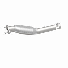 Load image into Gallery viewer, MagnaFlow Direct Fit Catalytic Converter GM 01-02 2500 Passenger Side 6L