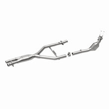 Load image into Gallery viewer, MagnaFlow Direct Fit Catalytic Converter 98 Lincoln Mark VIII 4.6L
