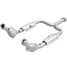 Load image into Gallery viewer, MagnaFlow Direct Fit Catalytic Converter 99/01-03 Ford Mustang 3.8L