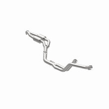 Load image into Gallery viewer, MagnaFlow Direct Fit Catalytic Converter 94-97 Mercedes C280 2.8L