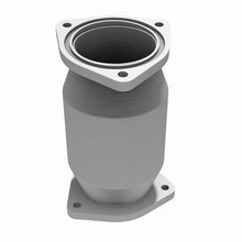 Load image into Gallery viewer, MagnaFlow Conv DF 99-02 Daewoo Nubira 2.0L Front