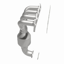 Load image into Gallery viewer, MagnaFlow Direct Fit Catalytic Converter 98-01 Hyundai Elantra 1.8L