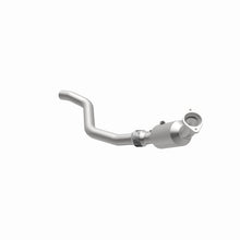 Load image into Gallery viewer, MagnaFlow Direct Fit Catalytic Converter 2005 Chrysler 300C 5.7L V8 / 2005 Dodge Magnum 5.7L V8