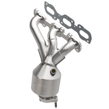 Load image into Gallery viewer, MagnaFlow Direct Fit Catalytic Converter 09 Ford Escape 3.0L Front