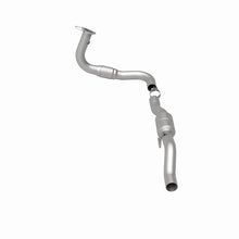 Load image into Gallery viewer, MagnaFlow Direct Fit Catalytic Converter 01-02 2500HD 8.1 Driver Side