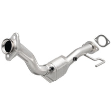 Load image into Gallery viewer, MagnaFlow Direct Fit Catalytic Converter 96-98 Explorer-Mountaineer