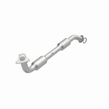 Load image into Gallery viewer, MagnaFlow Direct Fit Catalytic Converter 13-15 Land Cruiser 5.7
