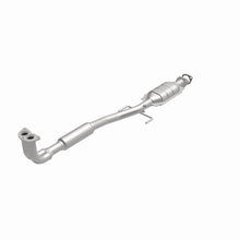 Load image into Gallery viewer, MagnaFlow Direct Fit Catalytic Converter 2004 LANCER 2.4L L Underbody