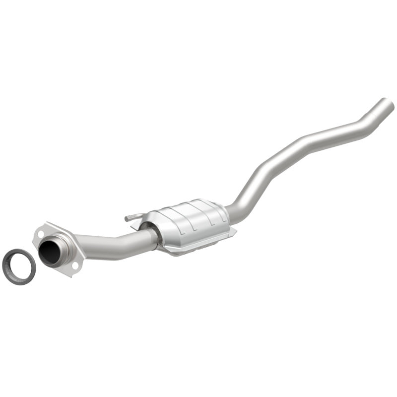 MagnaFlow Direct Fit Catalytic Converter 81-86 Chrysler/Dodge/Plym CA