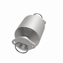 Load image into Gallery viewer, MagnaFlow Direct Fit Catalytic Converter 93-97 Geo Prizm-Toyota Celi