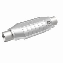 Load image into Gallery viewer, MagnaFlow Universal Catalytic Converter 2.25 inch with single O2 OEM