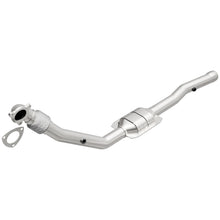 Load image into Gallery viewer, MagnaFlow Direct Fit Catalytic Converter 96-97 Volvo 850 2.5L