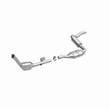 Load image into Gallery viewer, MagnaFlow Direct Fit Catalytic Converter 2003 Mercedes ML320 3.2L