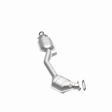 Load image into Gallery viewer, MagnaFlow DF Cat Conv 99-05 Subaru Forester/96-97 &amp; 99-05 Impreza/01-03 Legacy/00-05 Outback Frt/Rr