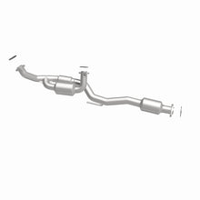Load image into Gallery viewer, MagnaFlow Direct Fit Catalytic Converter 97-01 Toyota Camry 3.0L / 96-98 Lexus ES300 3.0L