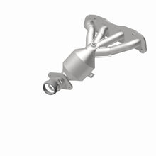 Load image into Gallery viewer, MagnaFlow Direct Fit Catalytic Converter 09-14 Sentra 2.0L Manifold