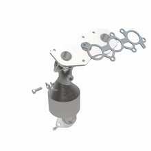 Load image into Gallery viewer, MagnaFlow Direct Fit Catalytic Converter 11-15 Sienna 3.5 Manifold