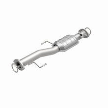 Load image into Gallery viewer, MagnaFlow Direct Fit Catalytic Conv 1999-02 Toyota 4Runner 3.4L Rear *Not for Sale in California*