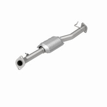 Load image into Gallery viewer, MagnaFlow Direct Fit Catalytic Converter 98-00 Toyota RAV4 2.0L