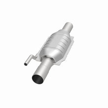 Load image into Gallery viewer, MagnaFlow Direct Fit Catalytic Converter 95 Dodge Ram 2500Hd 5.9L/8.