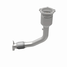 Load image into Gallery viewer, MagnaFlow Direct Fit Catalytic Converter 01-02 Sportage mani OEM