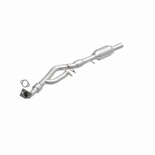 Load image into Gallery viewer, MagnaFlow Direct Fit Catalytic Converter 01-03 Santa Fe OEM