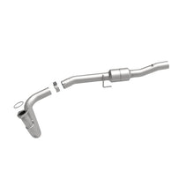Load image into Gallery viewer, MagnaFlow Direct Fit Catalytic Converter 00-06 Chevy/GMC Driver Side