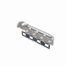 Load image into Gallery viewer, MagnaFlow Direct Fit Catalytic Converter 07 Titan 5.6L D/S manif OEM
