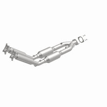 Load image into Gallery viewer, MagnaFlow Direct Fit Catalytic Converter 99-01 Volvo S80 2.8L