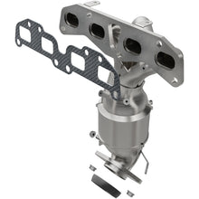 Load image into Gallery viewer, MagnaFlow Direct Fit Catalytic Converter 02-06 Nissan Sentra 2.5L - California