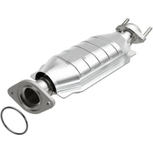 Load image into Gallery viewer, MagnaFlow Direct Fit Catalytic Converter 05-07 Ford Freestyle 3.0L