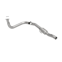 Load image into Gallery viewer, MagnaFlow Direct Fit Catalytic Converter 00-06 Chevy/GMC Driver Side