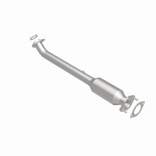 Load image into Gallery viewer, MagnaFlow Direct Fit Catalytic Converter 05-13 Nissan Frontier 2.5L