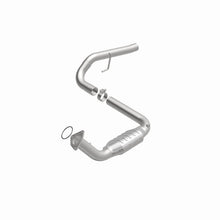 Load image into Gallery viewer, MagnaFlow Direct Fit Catalytic Converter 02-05 Escalade 6.0L Driver Side