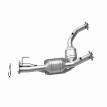 Load image into Gallery viewer, MagnaFlow Direct Fit Catalytic Converter 04-06 Ranger Front 4.0L