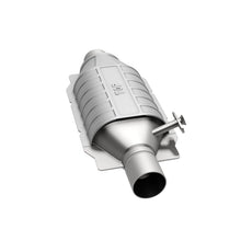 Load image into Gallery viewer, MagnaFlow Universal Catalytic Converter Qf Toyota