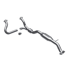 Load image into Gallery viewer, MagnaFlow Direct Fit Catalytic Converter 00-05 Blazer 4WD 4.3L