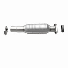 Load image into Gallery viewer, MagnaFlow Direct Fit Catalytic Converter 04 Toyota Sienna 3.3L