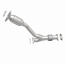 Load image into Gallery viewer, MagnaFlow Direct Fit Catalytic Converter G6- 05-06 6 3.5L OEM REAR