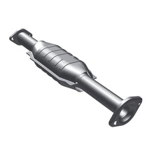 Load image into Gallery viewer, MagnaFlow Direct Fit Catalytic Converter 01-03 Montero Sport rr OEM