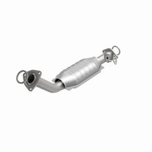 Load image into Gallery viewer, MagnaFlow Direct Fit Catalytic Converter 00-8/04 Toyota Tundra 4.7L P/S Front