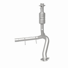 Load image into Gallery viewer, MagnaFlow Direct Fit Catalytic Converter 2009 f-150 V8 5.4 OEM Underbody