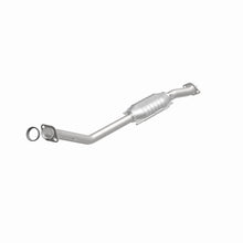 Load image into Gallery viewer, MagnaFlow Direct Fit Catalytic Converter Ranger 96-97
