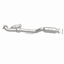Load image into Gallery viewer, MagnaFlow Direct Fit Catalytic Converter 2007-2008 ALTIMA 3.5 L Underbody