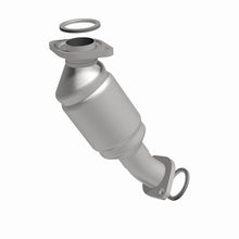 Load image into Gallery viewer, MagnaFlow Direct Fit Catalytic Converter 99-03 Lexus RX300 3.0L fron