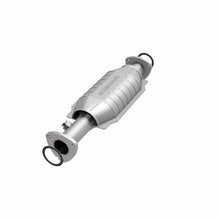Load image into Gallery viewer, MagnaFlow Direct Fit Catalytic Converter Cavalier-Sunfire 96-97 2.2L