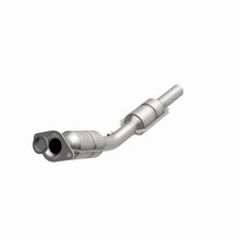 Load image into Gallery viewer, MagnaFlow Direct Fit Catalytic Converter 03-04 Toyota Corolla 1.8L