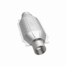 Load image into Gallery viewer, MagnaFlow Universal Catalytic Converter 2.5in ID Inlet/Outlet Center/Center Oval Rear